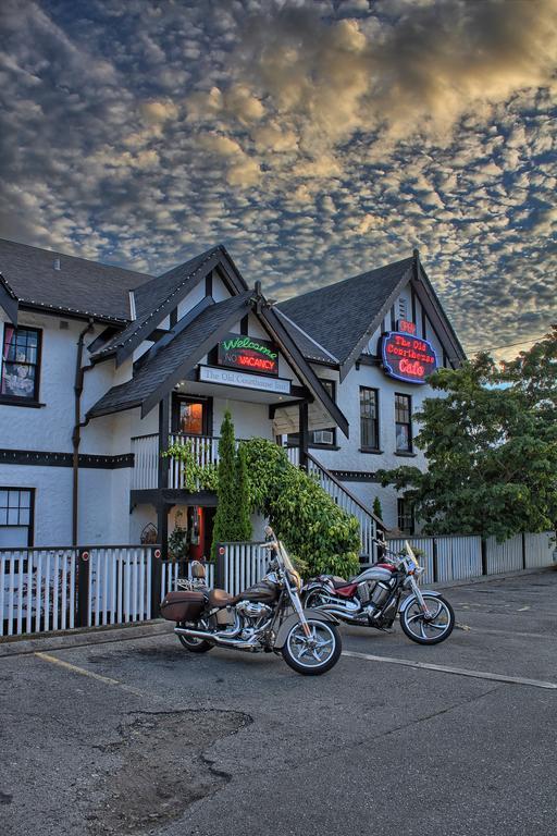 The Old Courthouse Inn Powell River Dış mekan fotoğraf