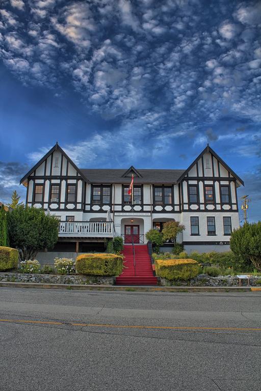 The Old Courthouse Inn Powell River Dış mekan fotoğraf